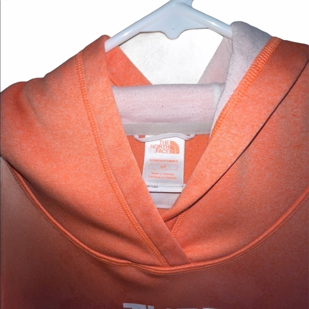 The North Face Women’s Peach Half Dome Hoodie. Size S/P GUC - Picture 6 of 7